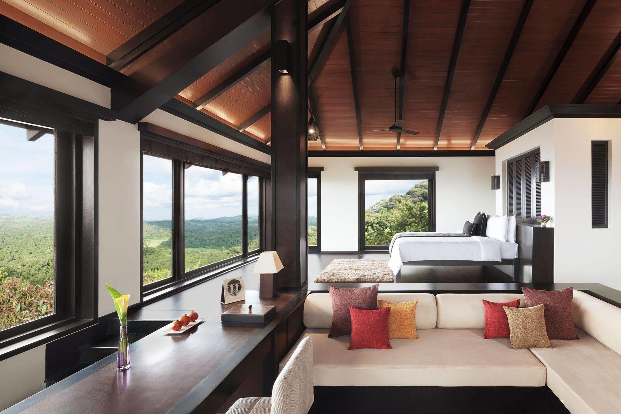 Taj & Coorg 5*